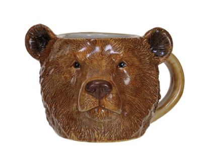 These animal head shaped mugs are a fun and whimsical way to enjoy drinks and enhance the dining experience. The mugs come in 4 styles, each featuring a different animal head shape and color. The mugs are made of pure stoneware with a glossy finish and smooth texture. They can be used for serving hot or cold beverages, such as coffee, tea, cocoa, or cider, or as a decorative piece on the table or shelf.