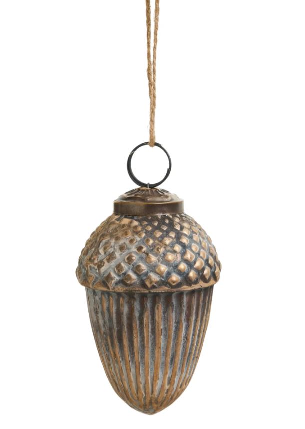 This exquisite piece features a delicate, translucent finish that beautifully captures the warm saffron hue, making it a perfect accent for any setting. Whether adorning your holiday tree or adding a touch of charm to a shelf, this handcrafted ornament brings a playful yet elegant flair to your home. Ideal for gifting or personal collection, it’s a delightful way to celebrate the season year-round!