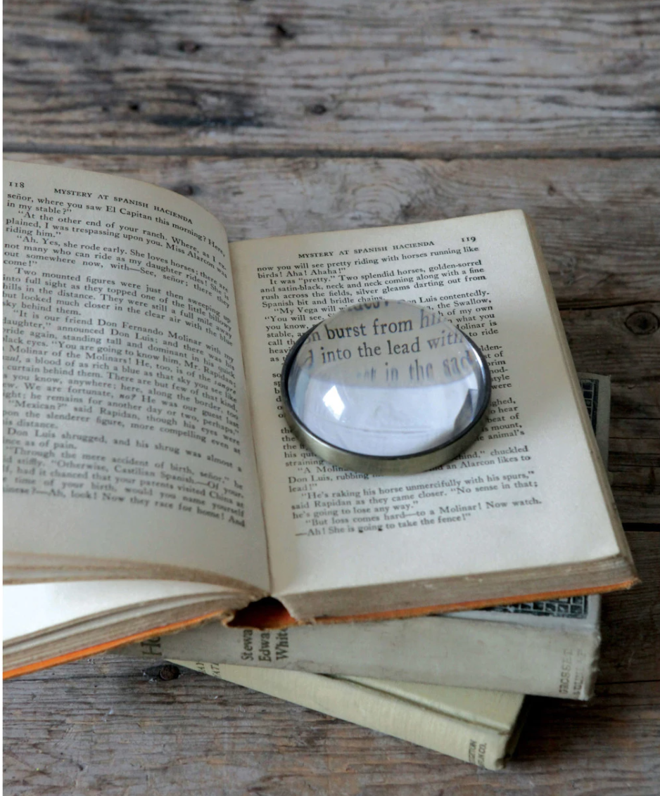 Paperweight/Magnifying Glass